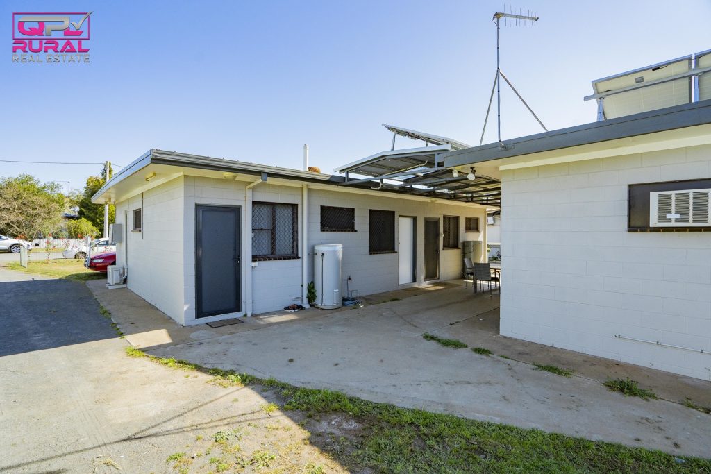 9 Mulga Street, Leeton NSW 2705 - photo 15