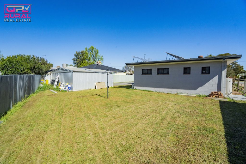 9 Mulga Street, Leeton NSW 2705 - photo 17