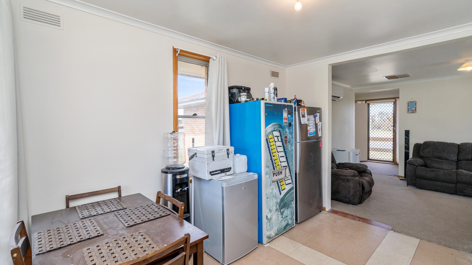 1 Lady Loch Crescent, Narrandera NSW 2700 - photo 4