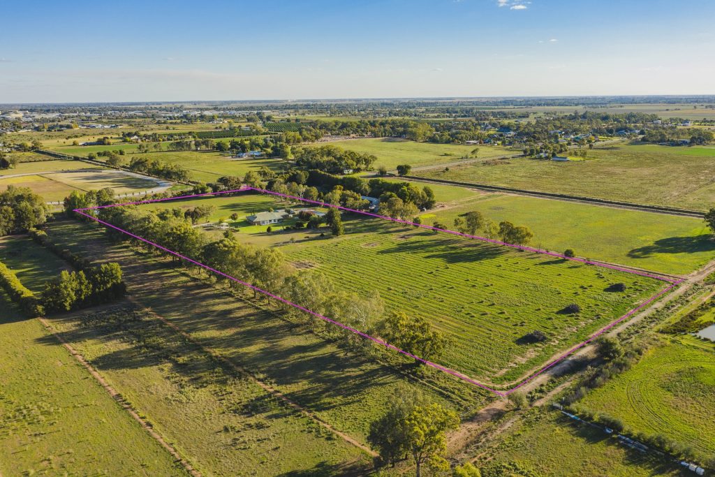 26 Lonnie Road, Leeton NSW 2705 - photo 3