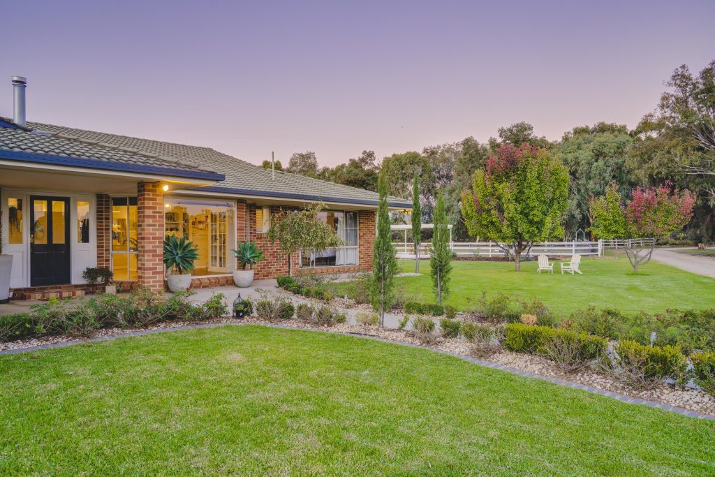 26 Lonnie Road, Leeton NSW 2705 - photo 5