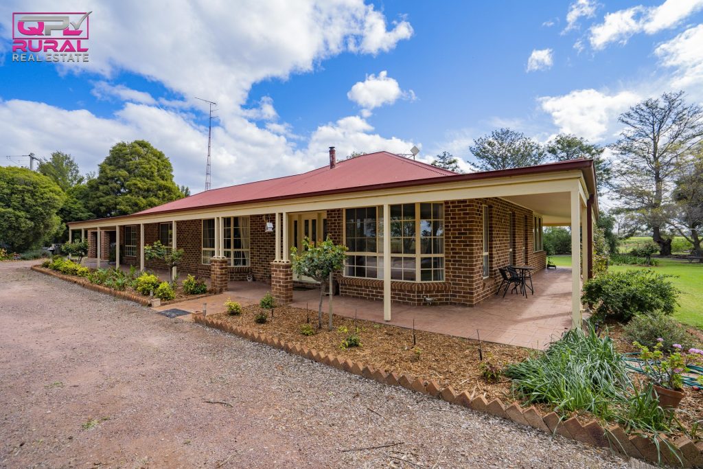 412 Gogeldrie Road, Leeton NSW 2705 - photo 2