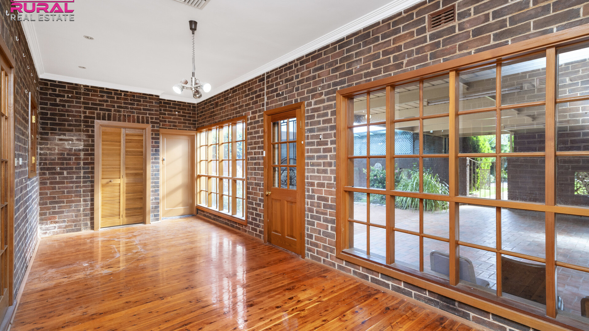 141 Baker Street, Temora NSW 2666 - photo 18