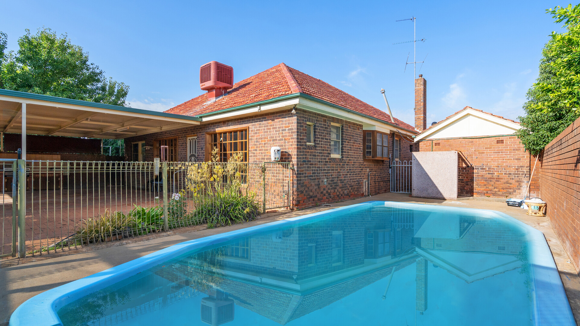 141 Baker Street, Temora NSW 2666 - photo 21