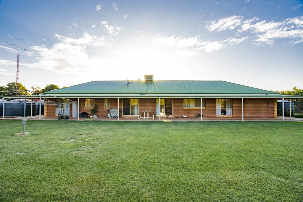 225 Garner Road, Leeton NSW 2705 - photo 3
