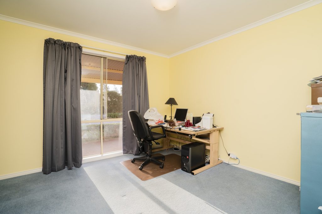 225 Garner Road, Leeton NSW 2705 - photo 22