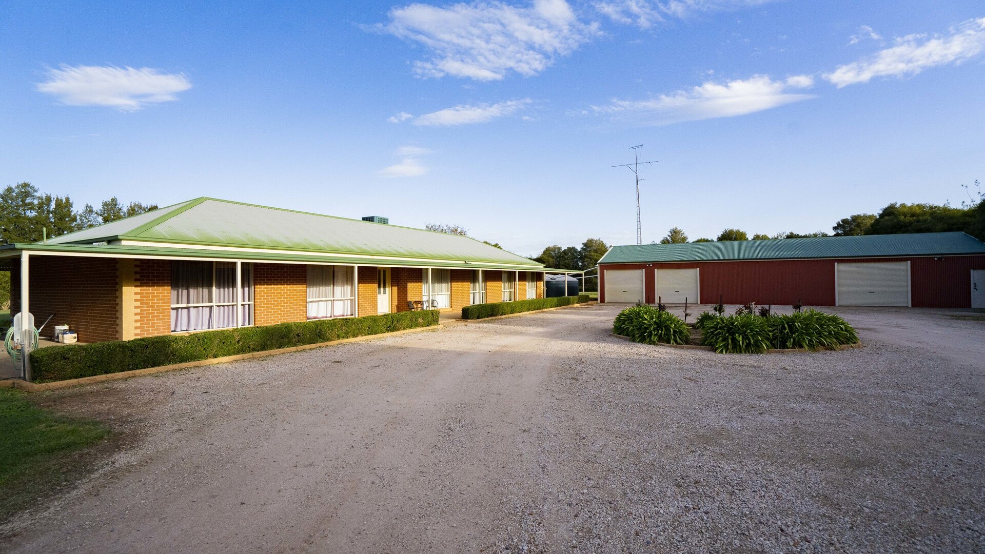 225 Garner Road, Leeton NSW 2705 - photo 5