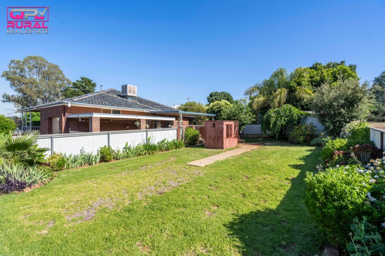 61 Jellicoe Street, Temora NSW 2666 - photo 18