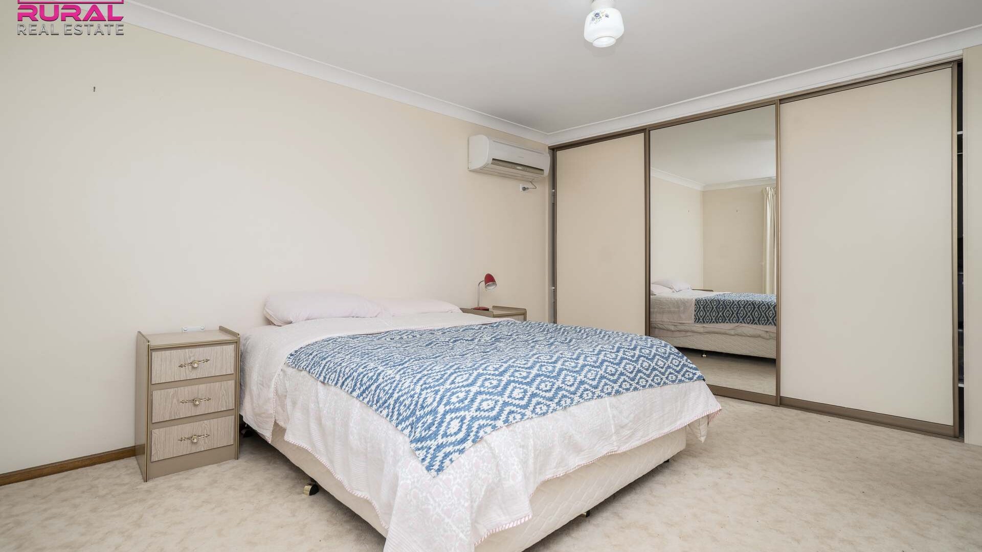 285 Burley Griffin Way, Temora NSW 2666 - photo 14