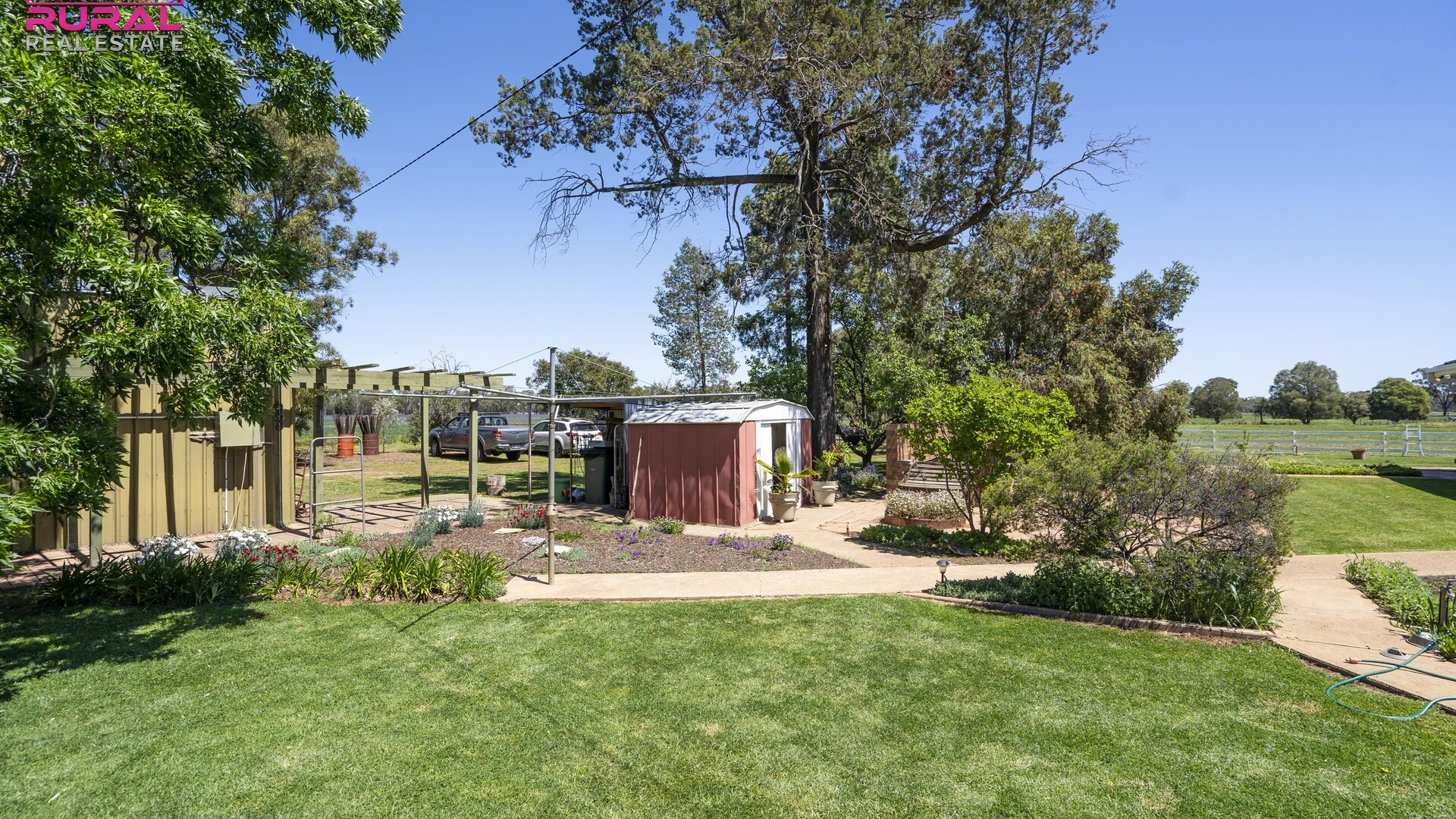 285 Burley Griffin Way, Temora NSW 2666 - photo 21