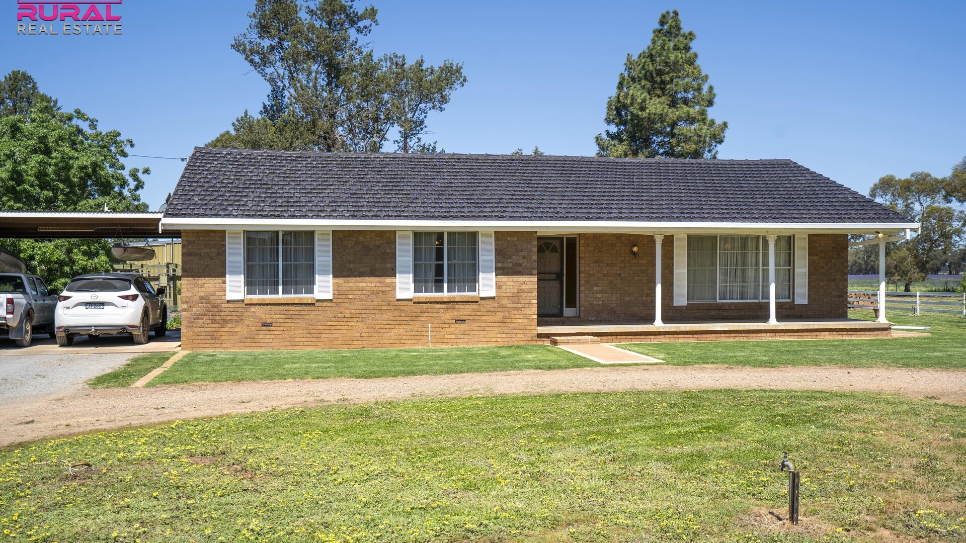 285 Burley Griffin Way, Temora NSW 2666 - photo 6