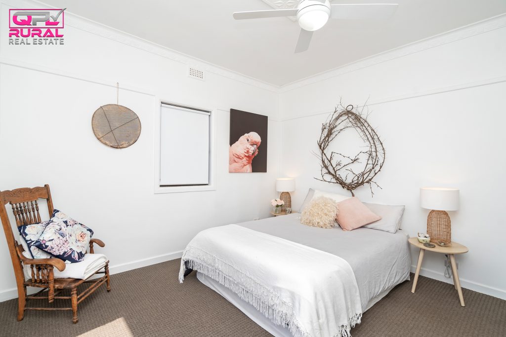 92 Parkes Street, Temora NSW 2666 - photo 13