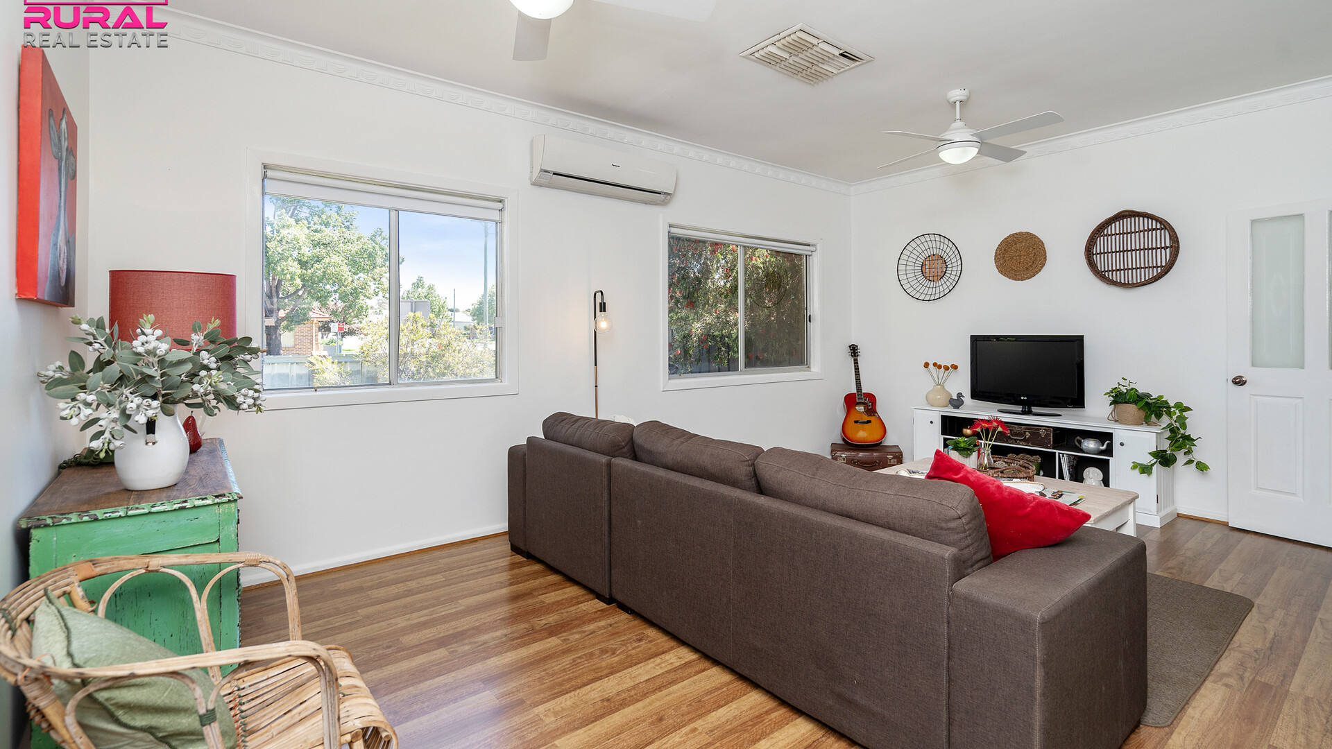 92 Parkes Street, Temora NSW 2666 - photo 6