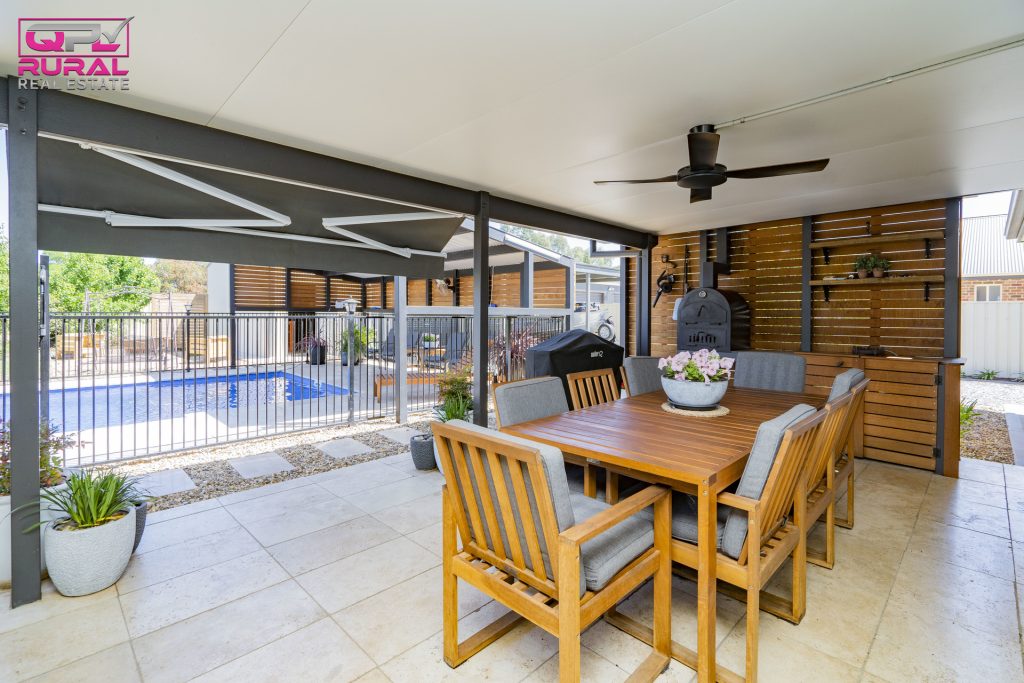 2 Ellendon Place, Leeton NSW 2705 - photo 16