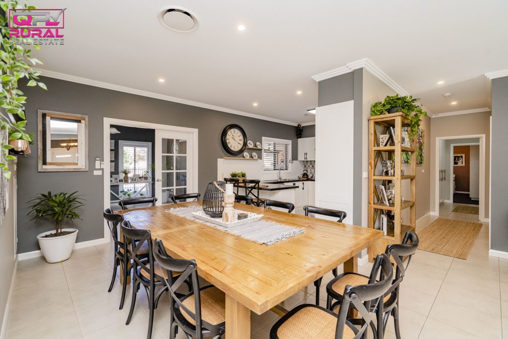 2 Ellendon Place, Leeton NSW 2705 - photo 6
