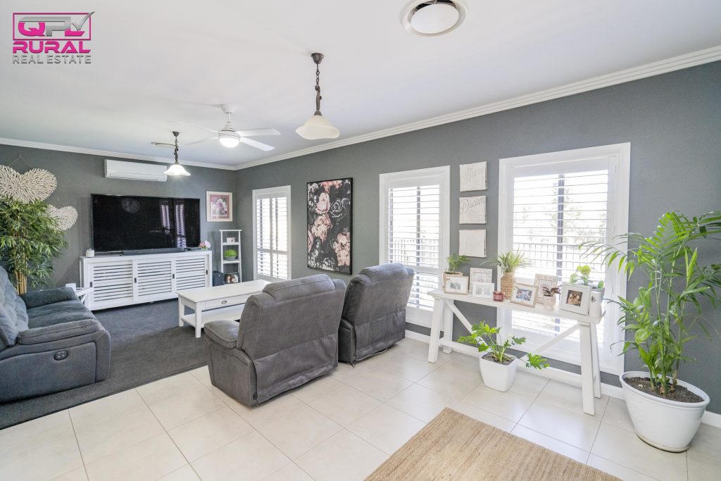 2 Ellendon Place, Leeton NSW 2705 - photo 9