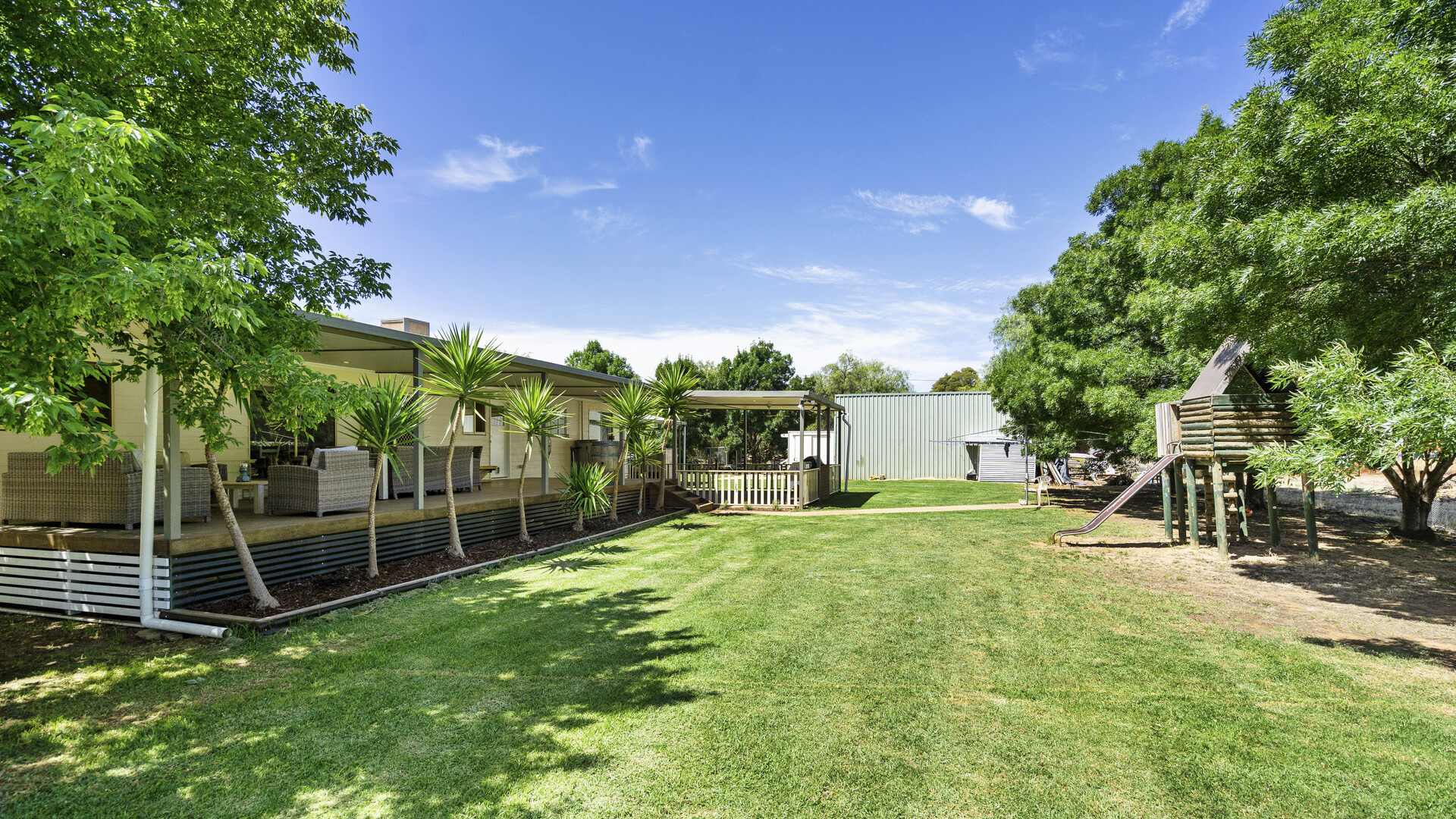 126 Toorak Road, Leeton NSW 2705 - photo 21