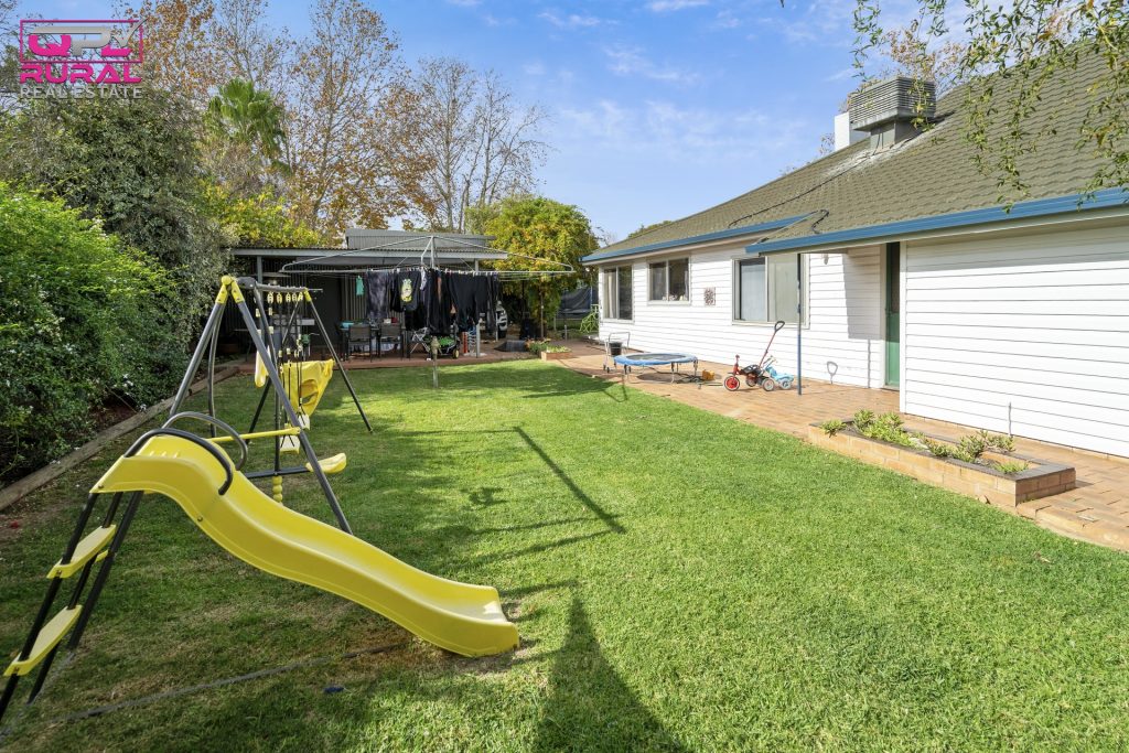 51 - 53 Victoria Avenue, Narrandera NSW 2700 - photo 8