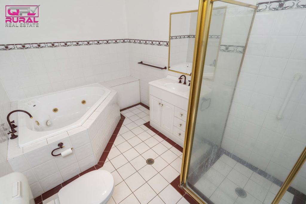53 Main Avenue, Yanco NSW 2703 - photo 11