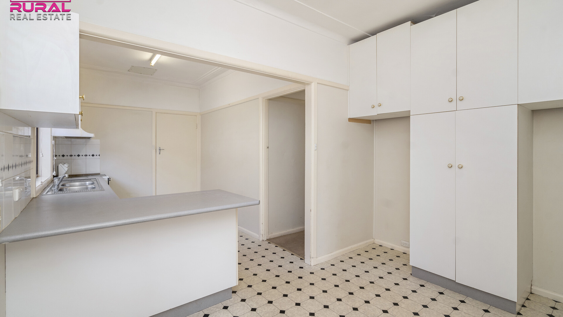 53 Main Avenue, Yanco NSW 2703 - photo 7