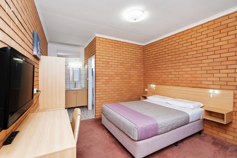 25 Berrembed Street, Grong Grong NSW 2652 - photo 20