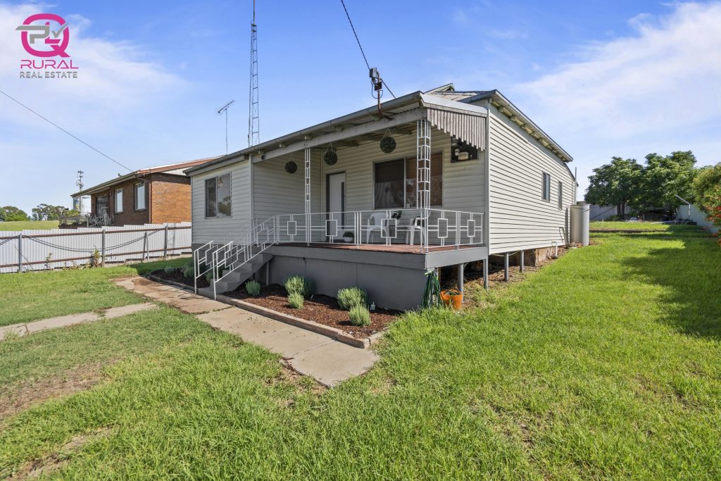 53 Roslyn Street, Narrandera NSW 2700 - photo 11