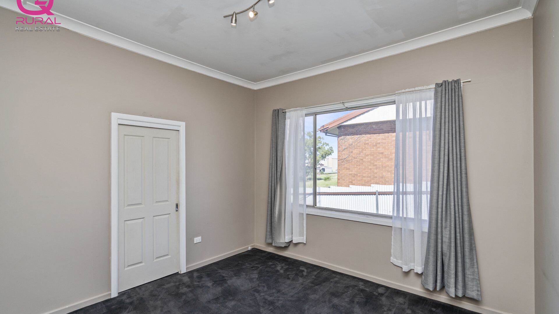 53 Roslyn Street, Narrandera NSW 2700 - photo 5