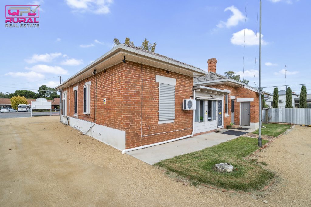 117-119 Audley Street, Narrandera NSW 2700 - photo 11