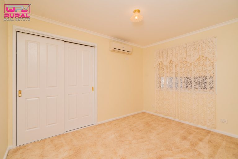 148 Gardner Street, Temora NSW 2666 - photo 11