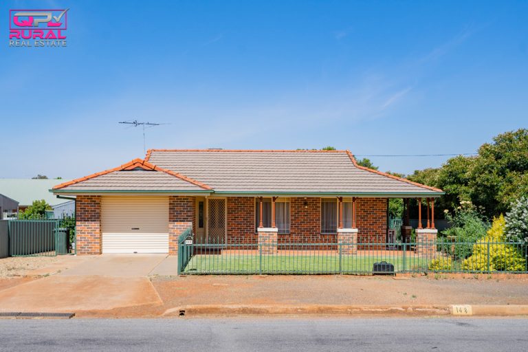 148 Gardner Street, Temora NSW 2666 - McGrath Riverina