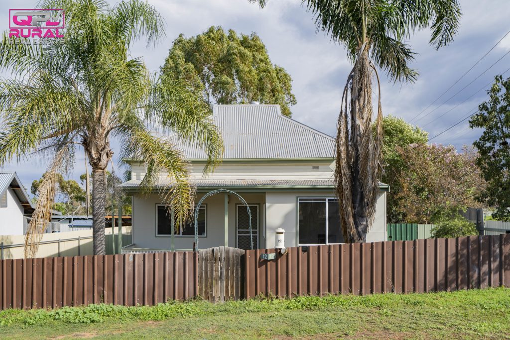 12 Adams Street, Narrandera NSW 2700 - photo 28