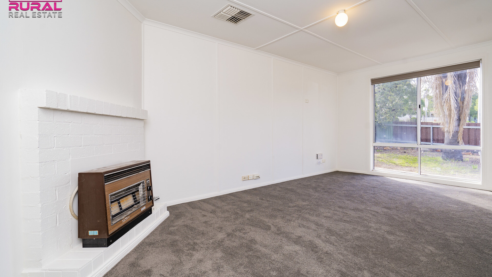 12 Adams Street, Narrandera NSW 2700 - photo 6