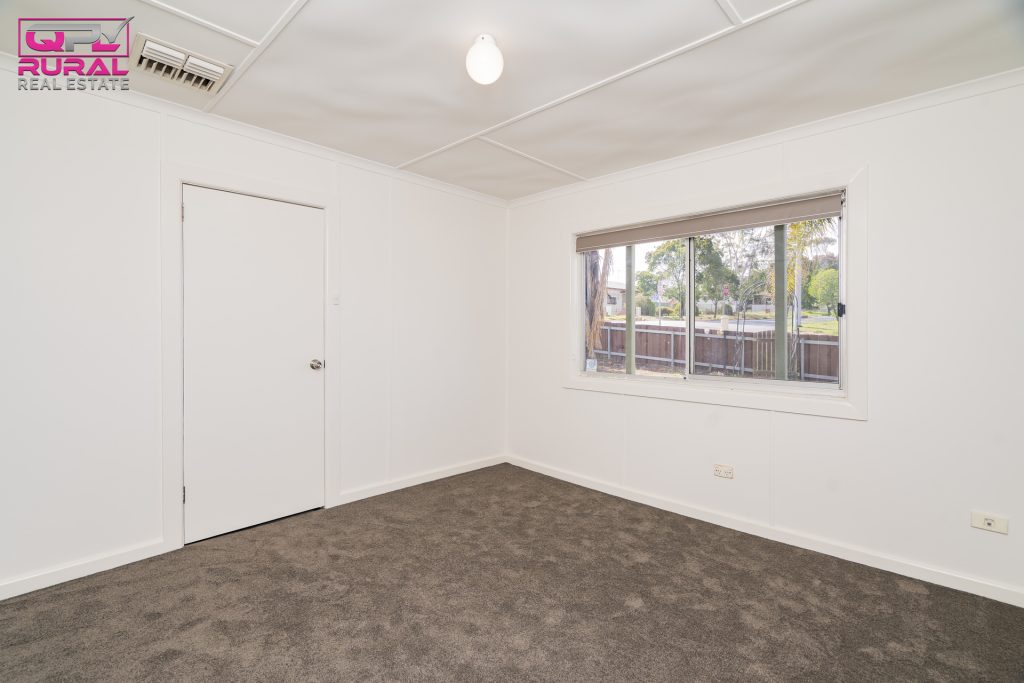 12 Adams Street, Narrandera NSW 2700 - photo 10