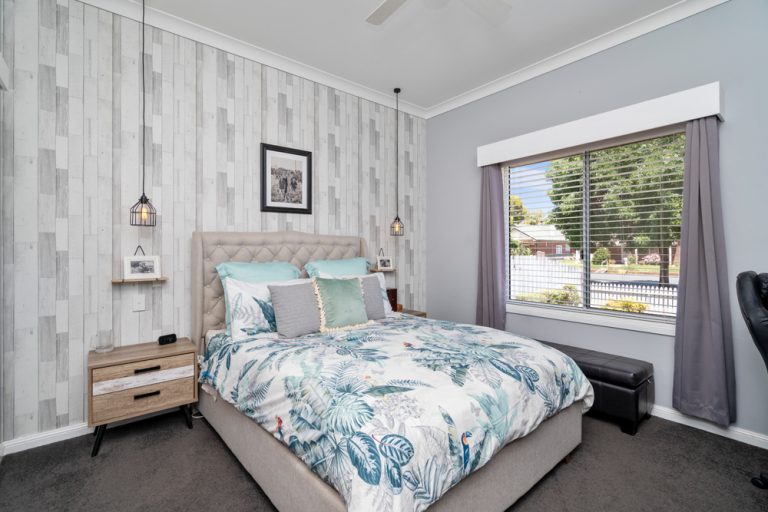 131B Crowley Street, Temora NSW 2666 - photo 6