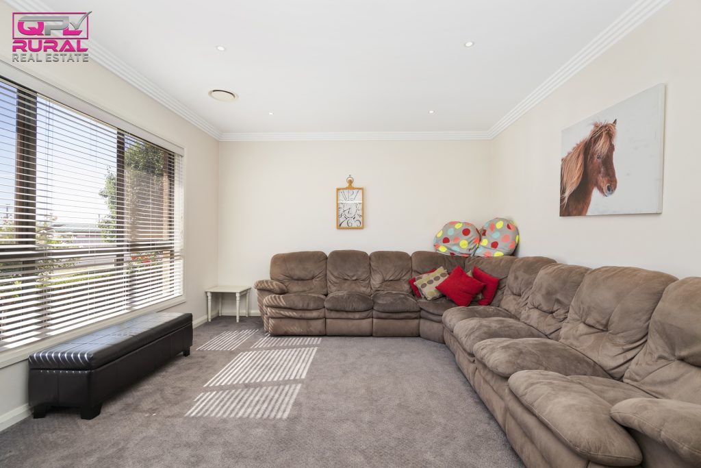 1 Kindred Place, Leeton NSW 2705 - photo 12