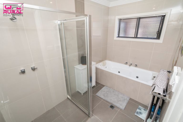 1 Kindred Place, Leeton NSW 2705 - photo 18