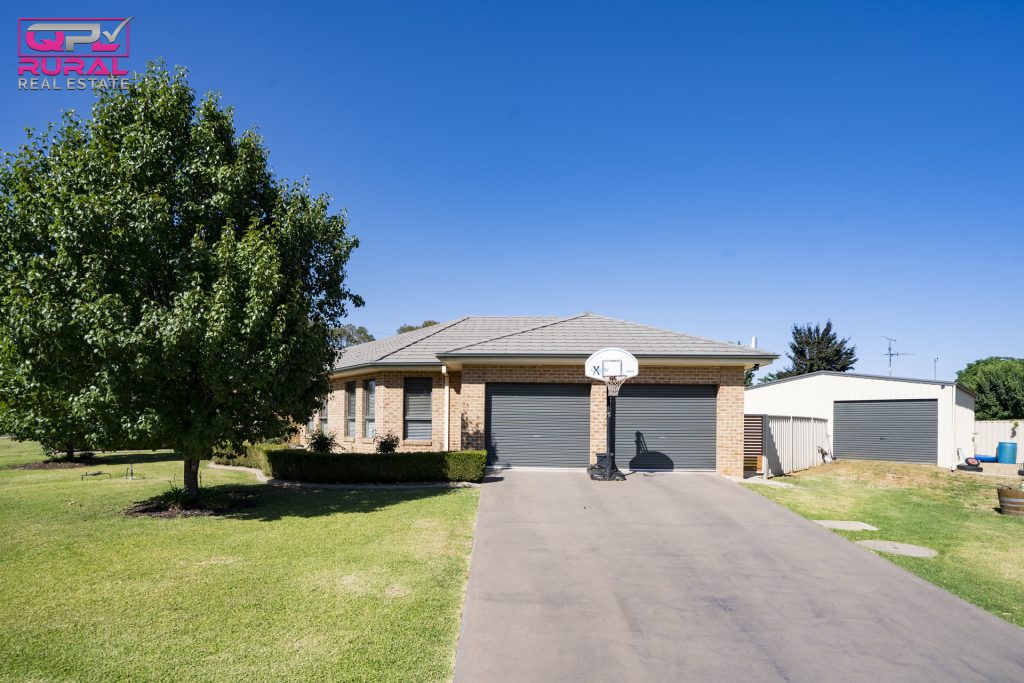 1 Kindred Place, Leeton NSW 2705 - photo 4