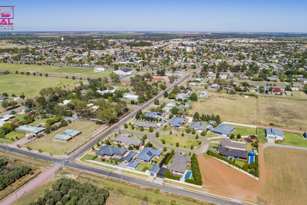1 Kindred Place, Leeton NSW 2705 - photo 5