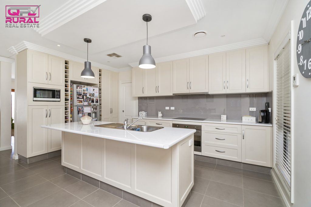 1 Kindred Place, Leeton NSW 2705 - photo 7