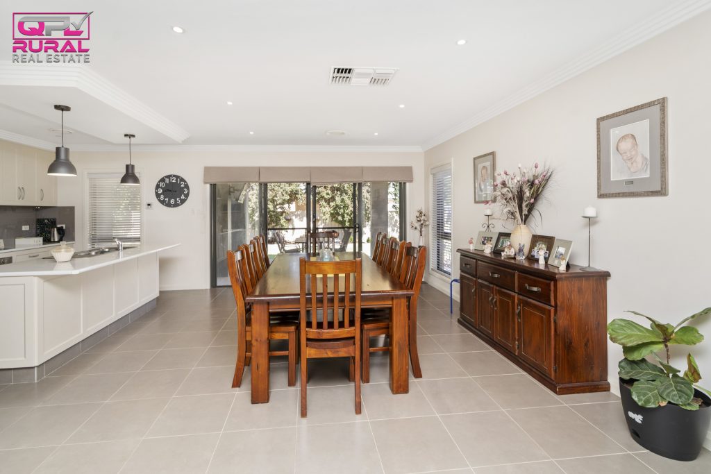 1 Kindred Place, Leeton NSW 2705 - photo 9