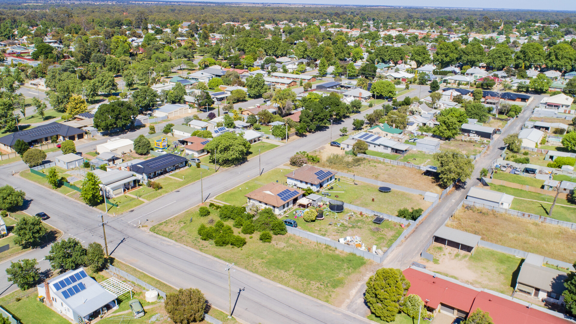 21 Grosvenor Street, Narrandera NSW 2700 - photo 2