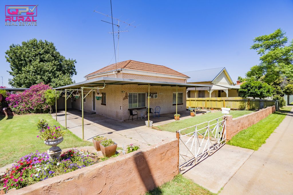 26 King Street, Narrandera NSW 2700 - McGrath Riverina
