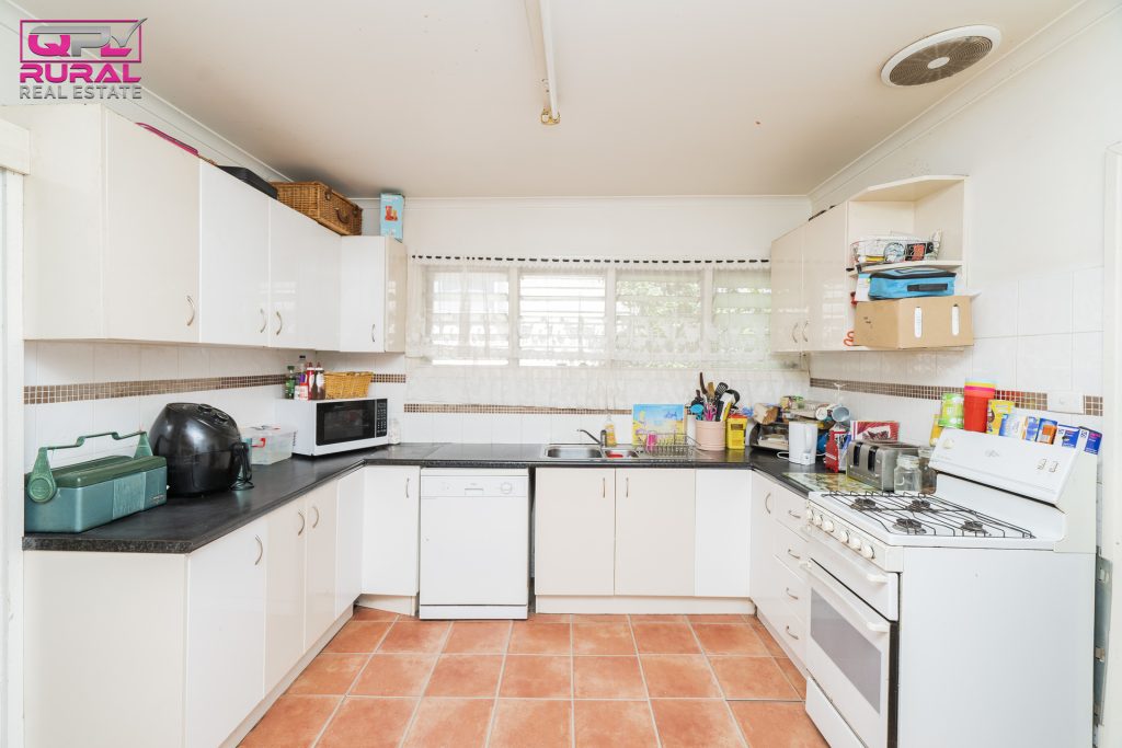 26 King Street, Narrandera NSW 2700 - photo 5