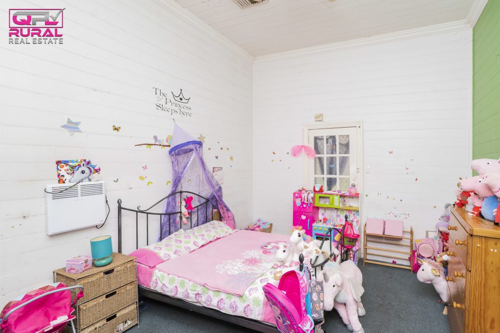 26 King Street, Narrandera NSW 2700 - photo 7