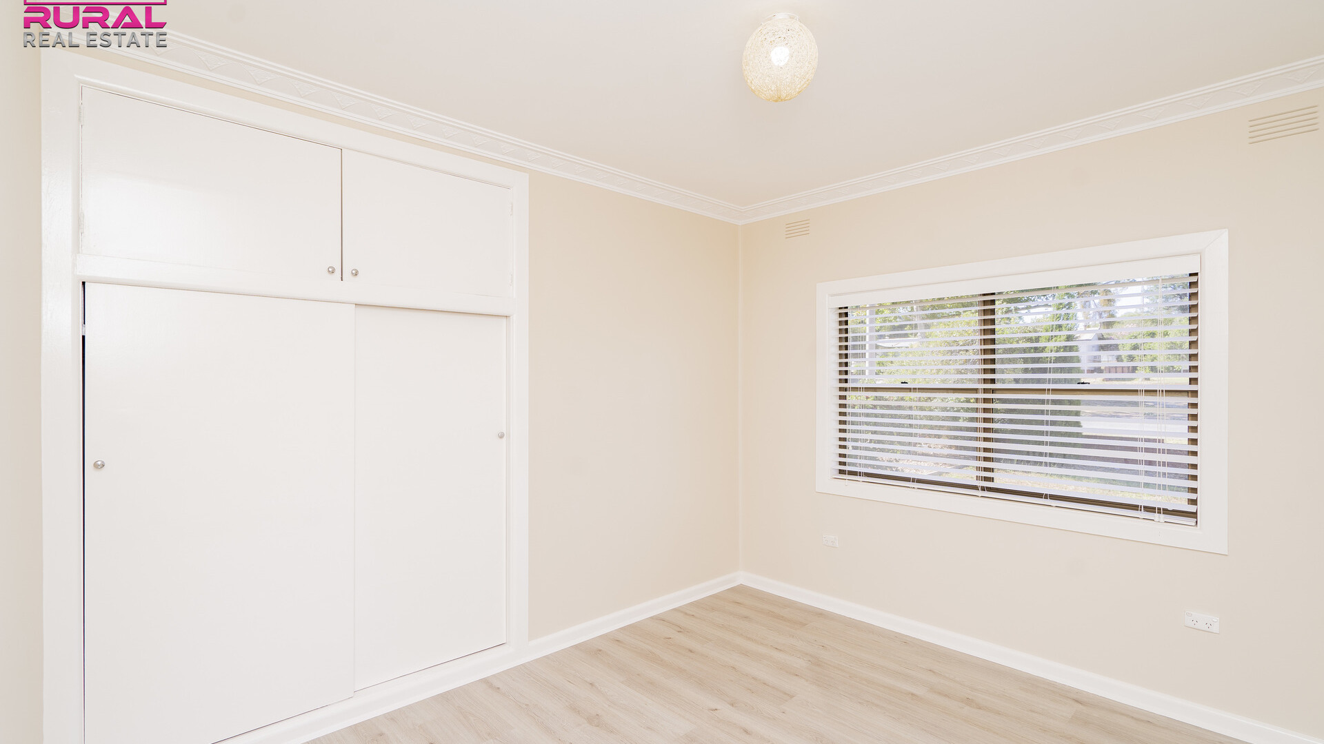 17 Larmer Street, Narrandera NSW 2700 - photo 8
