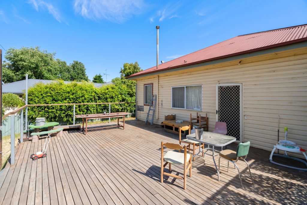 56 Twynam Street, Narrandera NSW 2700 - photo 9