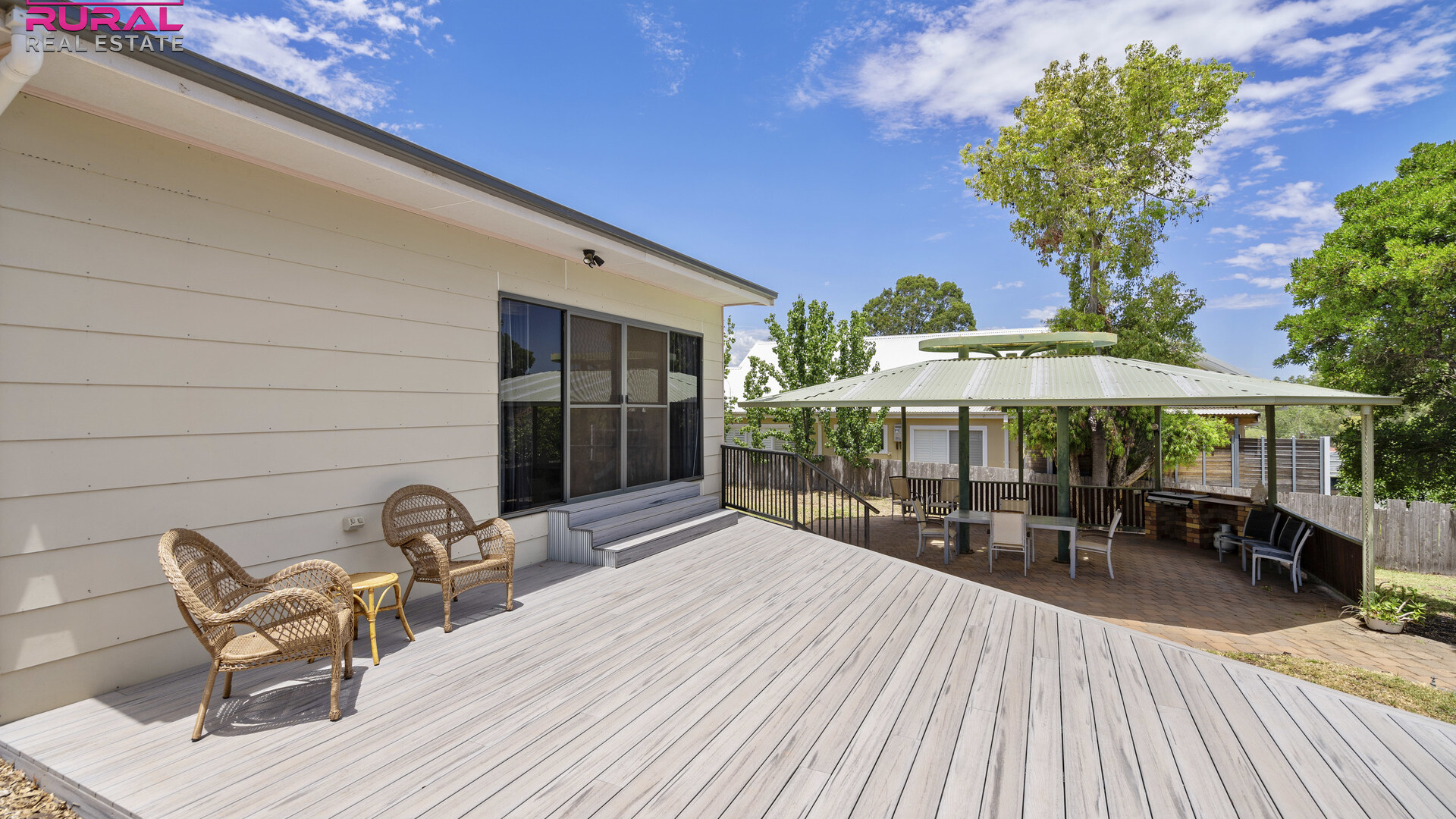 16 Roberts Street, Narrandera NSW 2700 - photo 12