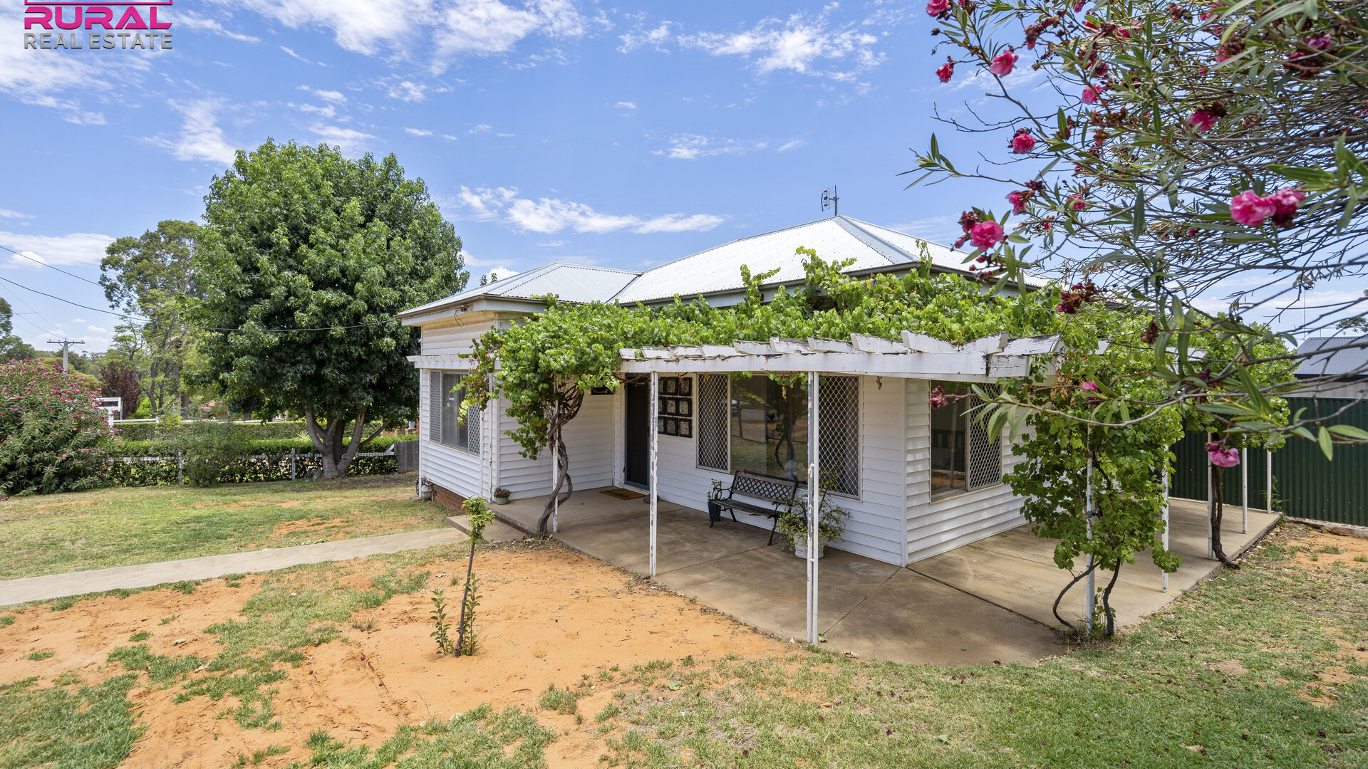16 Roberts Street, Narrandera NSW 2700 - photo 19