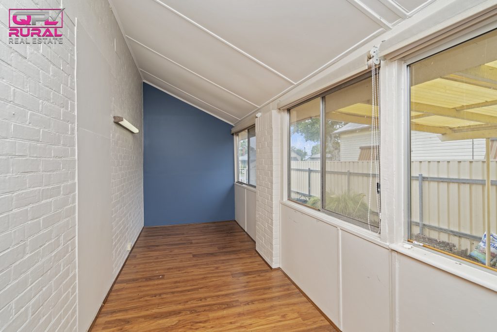 6 William Street, Narrandera NSW 2700 - photo 9