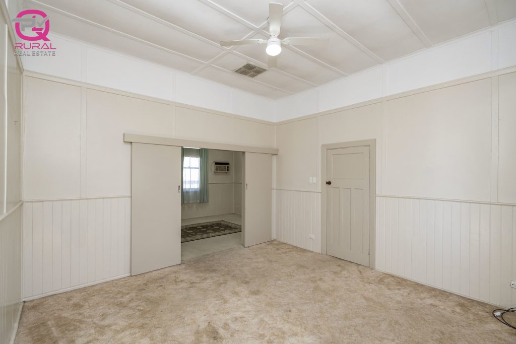 28 King Street, Narrandera NSW 2700 - photo 12